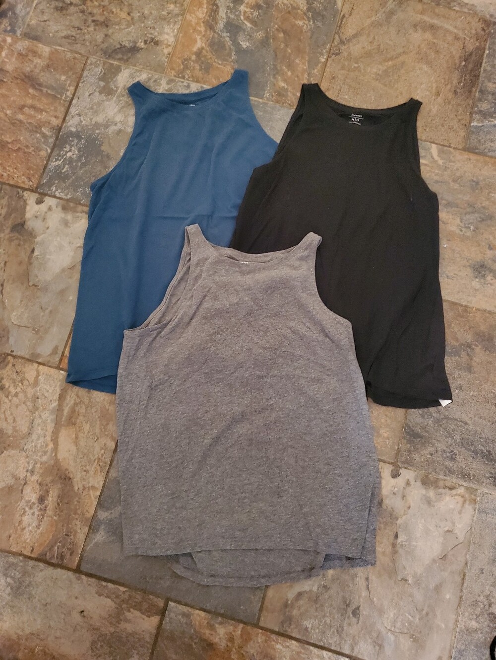 Old Navy Womens Tank Tops - Teal, Black & Gray Medium Lot Of 3 Preowned